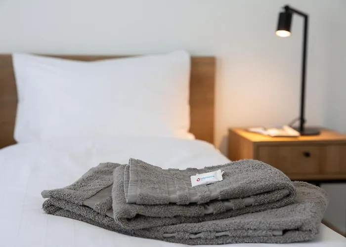 Loctowers A4-4-3 By Interhome 로카르노